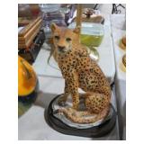 LEOPARD STATUE
