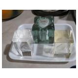 2 PAPER WEIGHTS AND 1 TEALIGHT CANDLE HOLDER