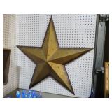 LARGE METAL STAR