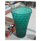 INDIANA GLASS VASE