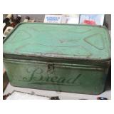 ANTIQUE TIN BREAD BOX