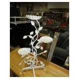 METAL 3 TIERED CANDLE STAND