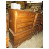 CHERRY FINISH 6 DR CHEST ON CHEST