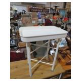 WOOD STAND WITH LIFT OFF TRAY
