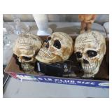 COLLECTION OF HALLOWEEN SKULLS DECOR