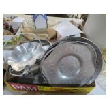 COLLECTION OF ALUMINUM SERVING PCS
