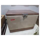 VTG METAL COLEMAN DRINK COOLER