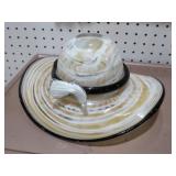 VTG LADIES MAURANO STYLE ARTGLASS HAT