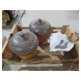 WOOD ACORNS & SEA SHELL PLANTER