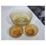 VTG AMBER SALAD BOWL & 2 SERVING BOWLS