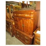 THOMASVILLE SOLID WOOD 6 DR 2 DO HIGH BOYCHEST