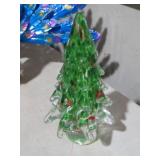 SOLIC GLASS CHRISTMAS TREE PAPER WEIGHT