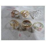 COLLECTION OF FASHION RINGS