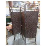 DARK RATTAN ROOM DIVIDER