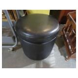 MC LEATHER STORAGE STOOL