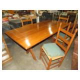 SOLID WOOD HAND MADE DINING TABLE W/ 4 LA.BACK CHA