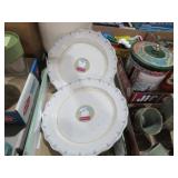 PAIR 1986 VANDER PELZAN RABBIT & HEN PLATES