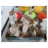 COLLECTION OF WILLOW TREE FIGURINES