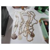 COLLECTION SHELL NECKLACES
