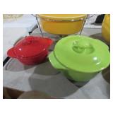 2 CHANTAL CASSEROLE DISHES WITH LIDS