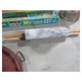 MARBLE WOOD HANDLED ROLLING PIN