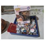 BUTTON COLLECTION W/ POP GAMES FIGURE