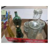 COLLECTION OLD BOTTLES & JARS