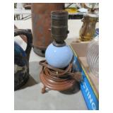 VTG SM BLUE BALL & WOOD TABLE LAMP