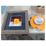 CERAMIC LEAF WITH ROCK AND FRAMED ROSE
