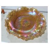 10" RD IRIDESCENT SCALLOP BOWL