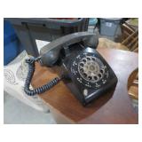 VINTAGE ROTARY TELEPHONE