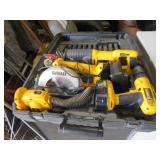 USED DEWALT 18V TOOL COMBO SET