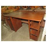 WOOD WITH ONE DRAWER KNEEHOLE DESK