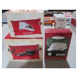 (3) STAR TREK ORNAMENTS IN BOX