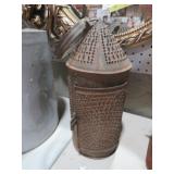 EARLY PAUL REVERE PINCHED TIN LANTERN W/ CLEAT BOT
