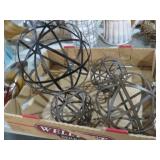 COLLECTION OF METAL SPHERES