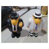 PAIR VTG JOE CAMEL S/P SHAKERS