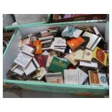 LARGE COLLECTION OF VINAGE MATCH BOOKS