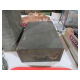 VINTAGE METAL LOCK BOX
