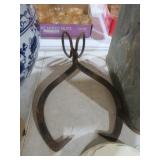 ANTIQUE ICE BLOCK TONGS