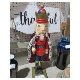 LARGE WOOD NUT CRACKER
