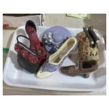 COLLECTION OF CERAMIC SHOE AND PURSE FIGURINES