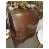 NICE ANTIQUE MAHOGNAY 4 DW DROP FRONT SECRETARY