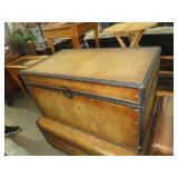 WORLD MAP LIFT TOP TRUNK