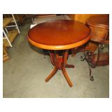 NICE CHERRY ROUND SIDE TABLE