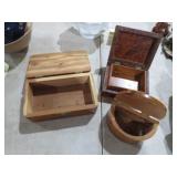 3 UNUSUAL HINGED TRINKET BOXES, CEDAR&CEDAR BURL W