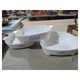 SET OF THREE CORNINGWARE & CASSEROLE DISHES