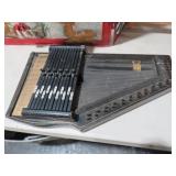 VINTAGE AUTOHARP