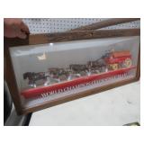 NICE LIGHTED BUDWEISER CLYDESDALE LOTTED ADV PIECE