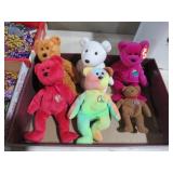 COLLECTION OF BEANIE BABY BEARS